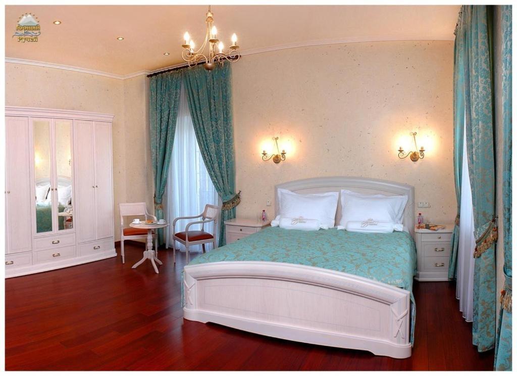 Gorny Ruchej Hotel Hora ภายนอก รูปภาพ